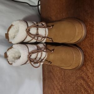 Kids Ugg Koolaburra Boots